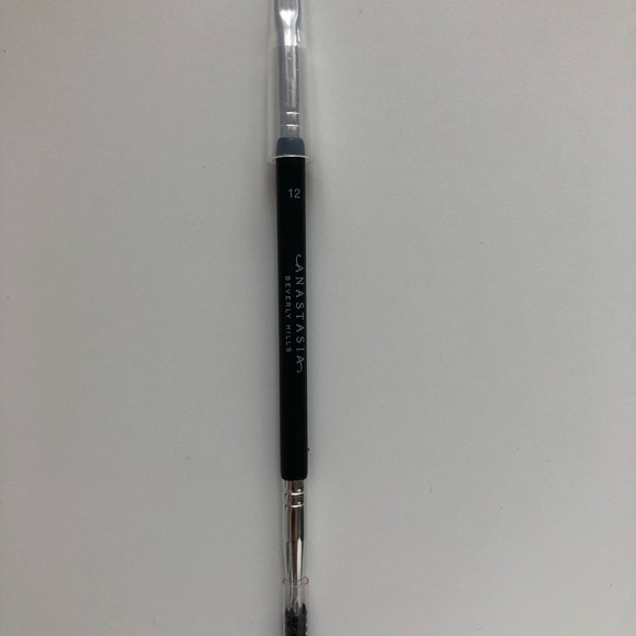 ✨Make-Up Bundle✨ - Picture 9 of 9